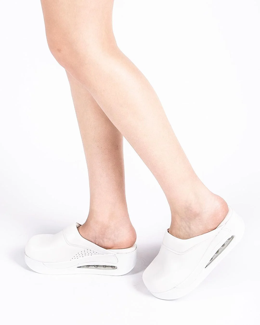 Terlik stylová a zdravotni AIR obuv - pantofle hladká bílá 3