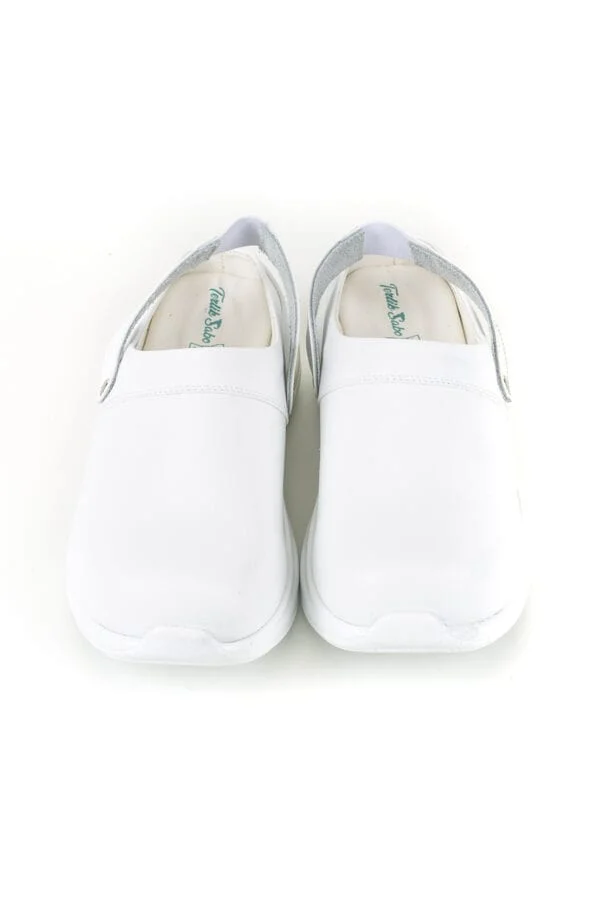 Terlik barevní a zdravotni AIR LIGHTY obuv – hladka bíla a zadni uchycení Obuv podle profese air nazouvaky 8