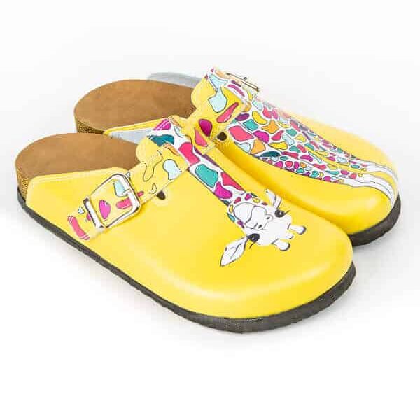 Terlik barevná a zdravotni korková/EVA obuv – pantofle žirafa Milé Korkové pantofle barevni obuv